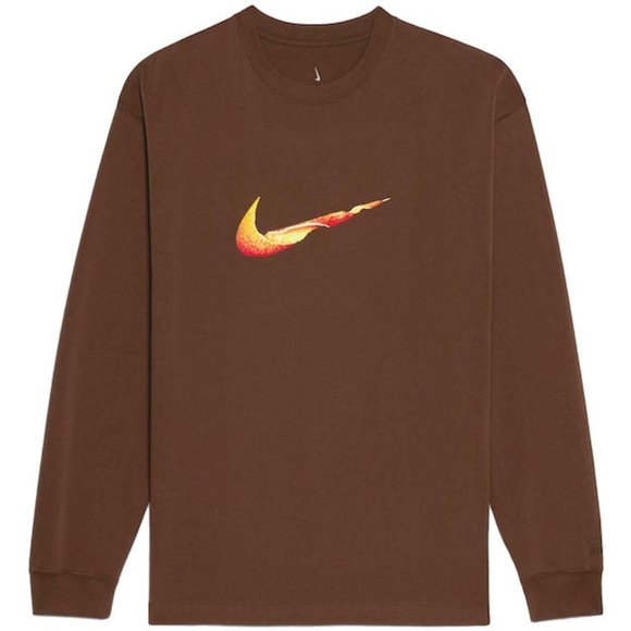 Jacquemus x Nike Collab - Picture 3 of 4